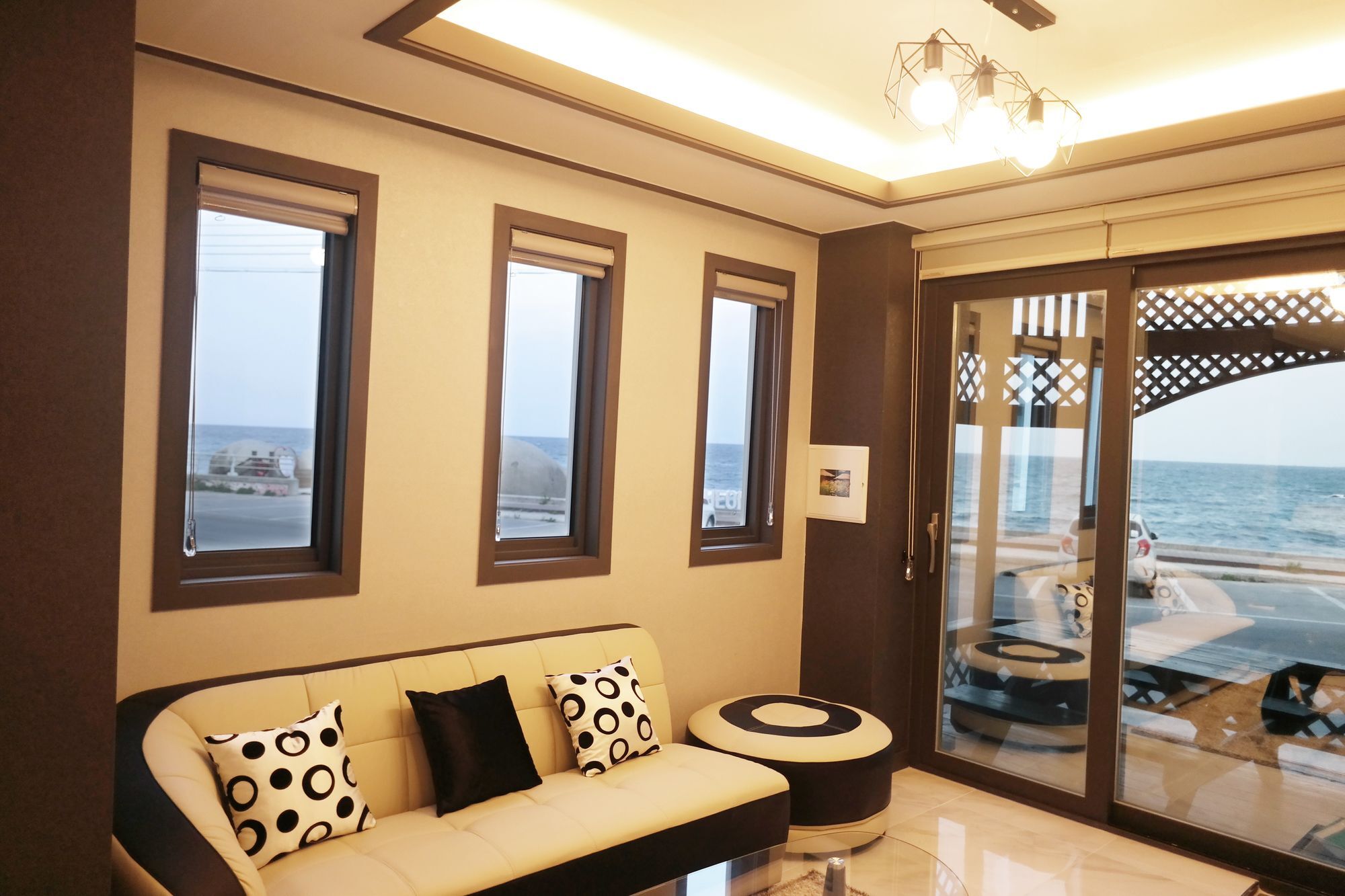 Gangneung White Beach Pension Exterior foto